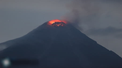 菲律宾火山学和地震学研究所（Phivolcs）伊斯兰会议组织主任特雷西...